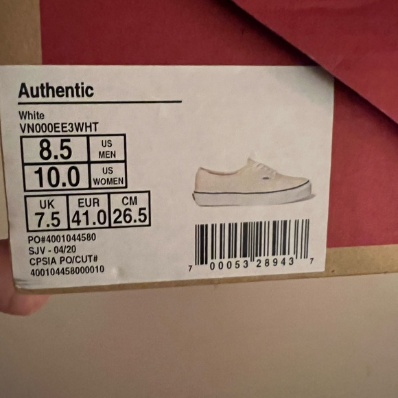 Vans - Picture 4 of 4